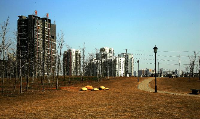 走進(jìn)淮河公園……