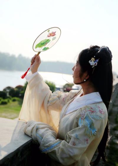 傳承民族文化