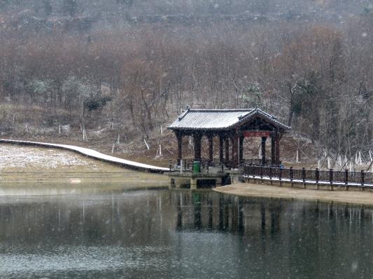 舜耕山飄雪