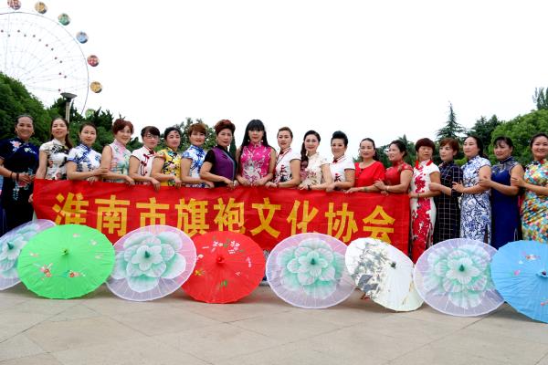 百人旗袍秀行走紀實(二)