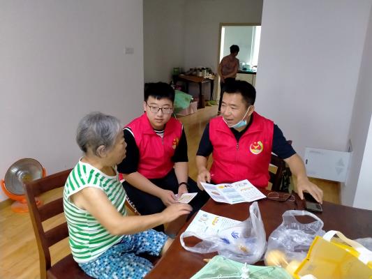 弘揚志愿服務精神  加強志愿者培訓 防詐宣傳 慰問部分空巢老人 大通區在行動
