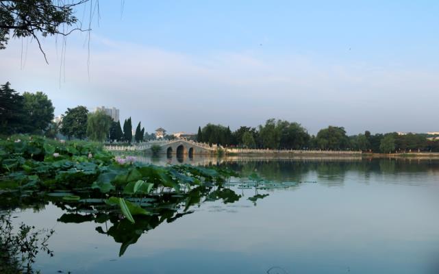 龍湖風(fēng)光