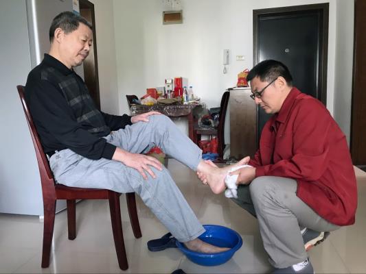 愛(ài)與責(zé)任同在