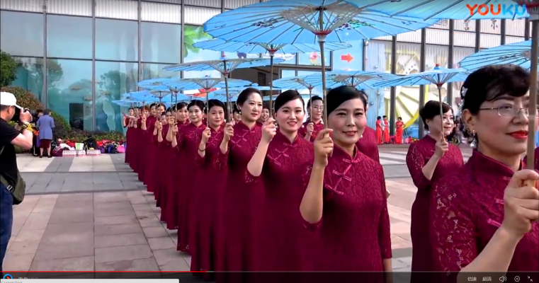 2018淮南旗袍分會赴省城萬人旗袍行走藝術節展示記實 一.