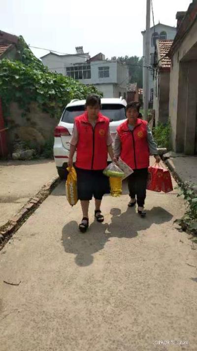 淮南義工聯合會情系抗戰老兵軍烈屬