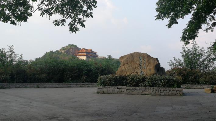 八公山遠眺