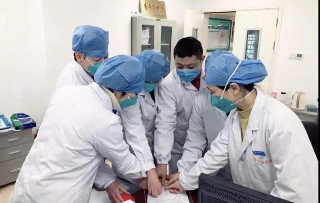 許之格 ||我們等你，在春暖花開  一致白衣戰士