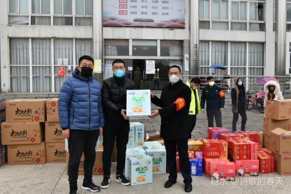 李坤秀||新冠病毒入侵，潘集寸土不讓