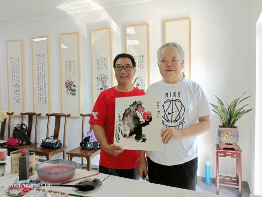 國慶佳節，書畫名家親臨李佩俊書畫工作室