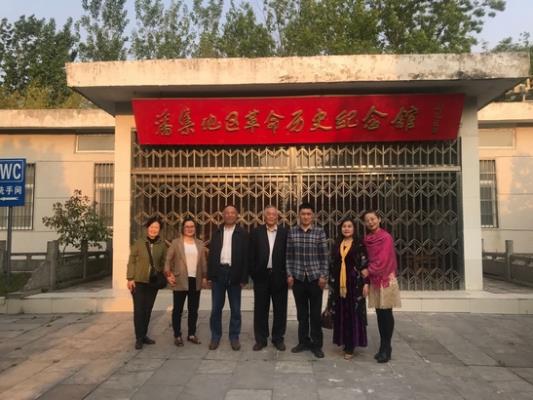 田家庵區(qū)關工委參觀愛國主義教育基地