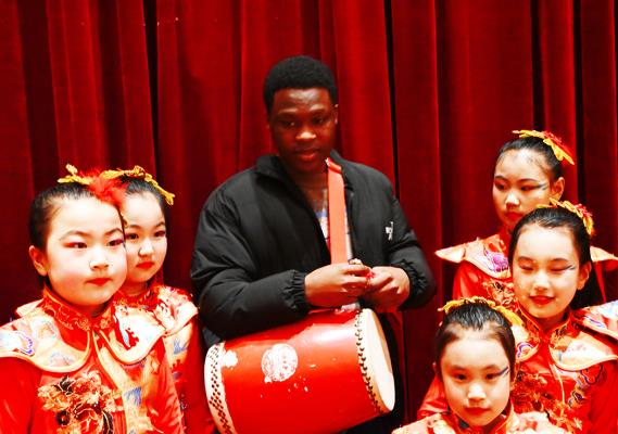 淮南市壽縣：非遺鑼鼓賦能 助力瓦埠古鎮出圈出彩