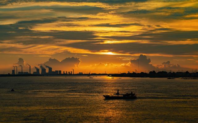 夕陽(yáng)紅