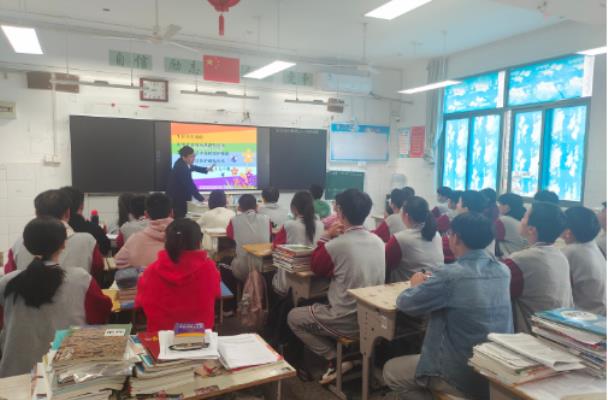 新淮街道文化社區關工委開展未成年人  “愛眼日”宣傳進校園活動