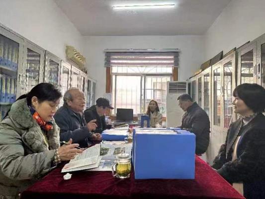 田家庵區關工委驗收學校“雙創”工作