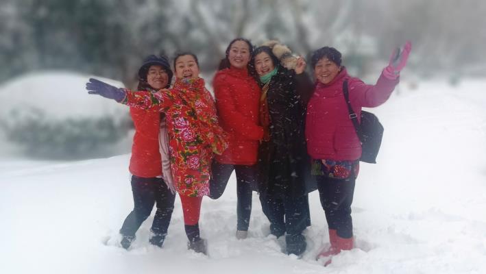 雪中賣萌