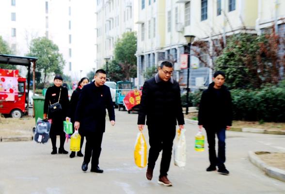 歸燕愛心俱樂部助孤獻愛暖如春
