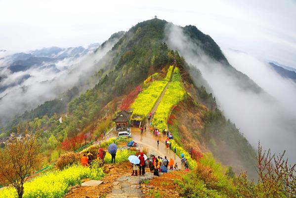 煙雨湖山