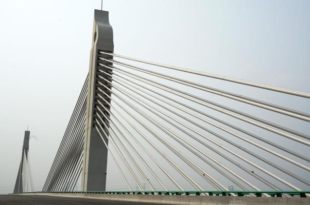 淮上大橋即將通車