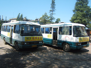 30、813(八公山-田家庵)市內客運車.jpg