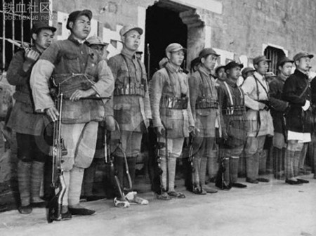 13新四軍戰士_副本.jpg