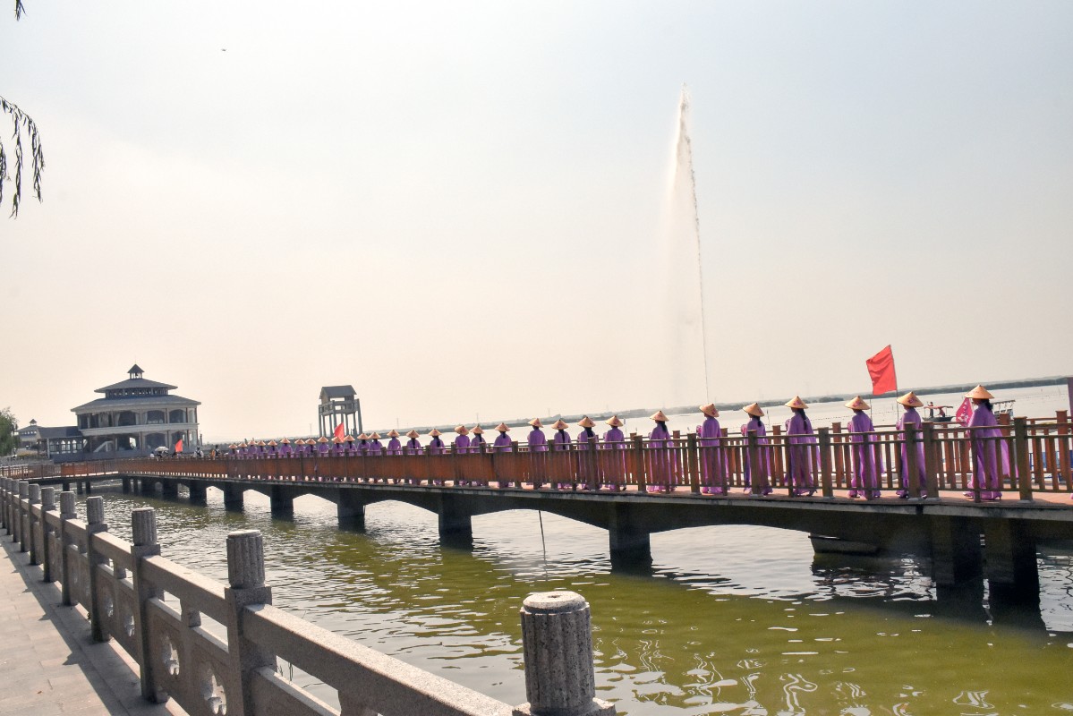 DSC_0164.JPG DSC_0164.JPG