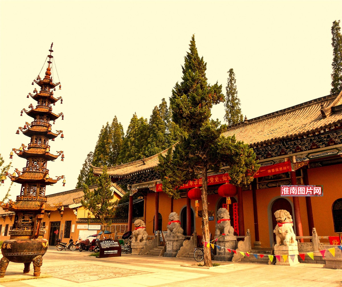 6、《壽縣報恩寺外景》壽縣雙廟集鎮萬前進2021年6月22日攝于壽縣 手機:15855949162_副本_副本.jpg
