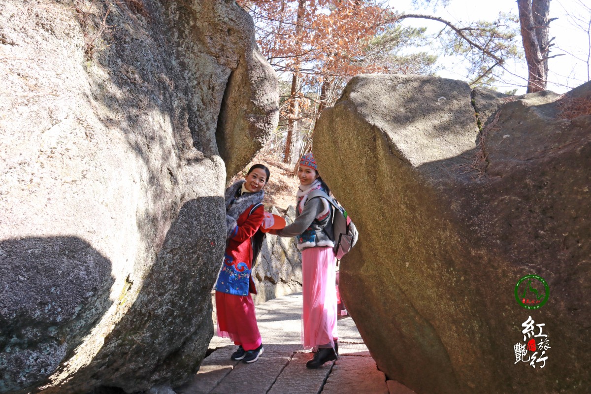 20211219許廣泉攝制《紅燕旅行天柱山》2.jpg 20211219許廣泉攝制《紅燕旅行天柱山》2.jpg