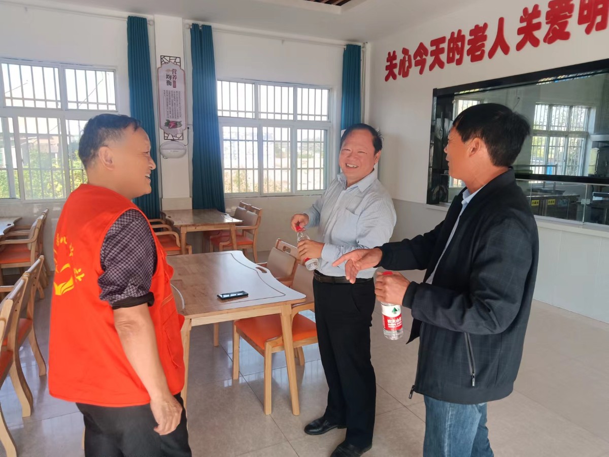 與院方交流.jpg