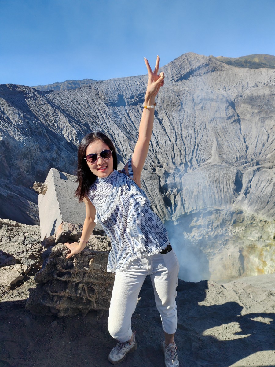 與火山近距離.jpg