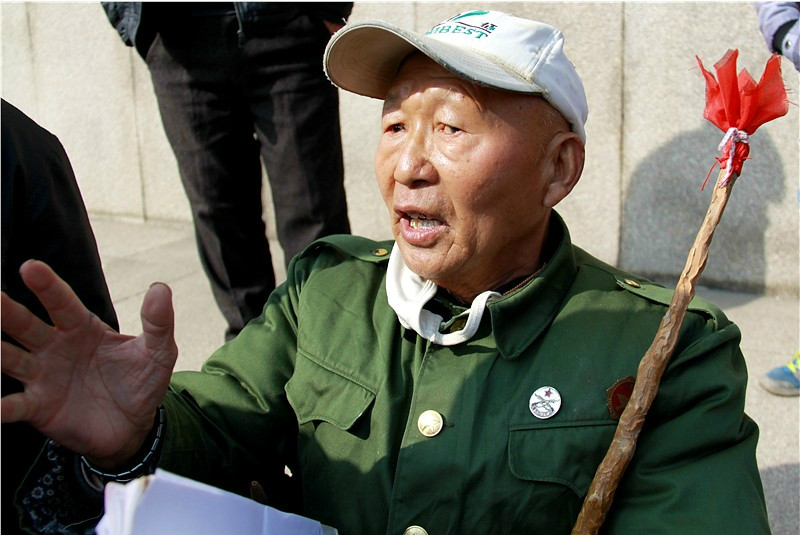 清明紀實 二 --一位82歲的老革命