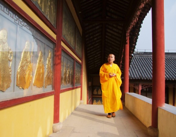 白塔寺盂蘭盆節法會