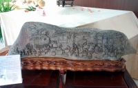 國際工藝美術大師-蔡云娣來淮并送上作品“淮南豆腐圖”