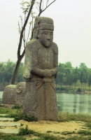 公園古石像