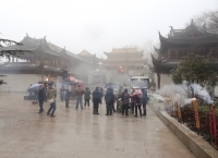 上窯洞山寺廟過臘八節(jié)