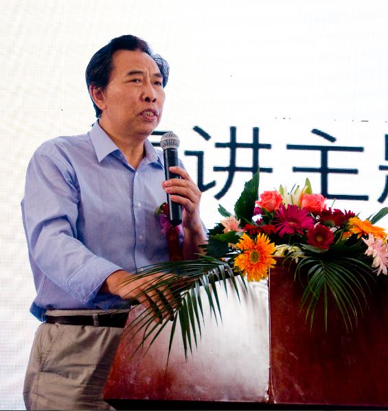 新型城鎮(zhèn)化發(fā)展論壇暨奧特萊斯小鎮(zhèn)項(xiàng)目啟動(dòng)儀式