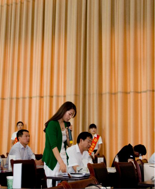 新型城鎮(zhèn)化發(fā)展論壇暨奧特萊斯小鎮(zhèn)項(xiàng)目啟動(dòng)儀式
